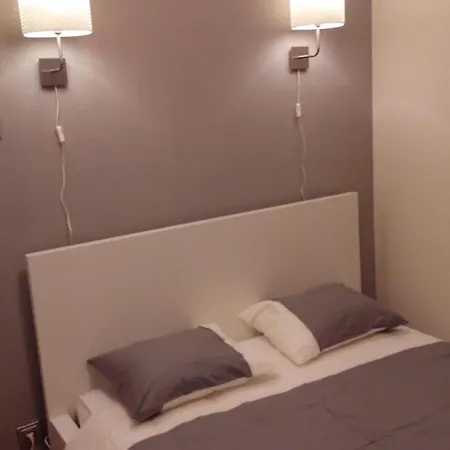 Cityaparts-private Apt. 200m Rynek Breslavia